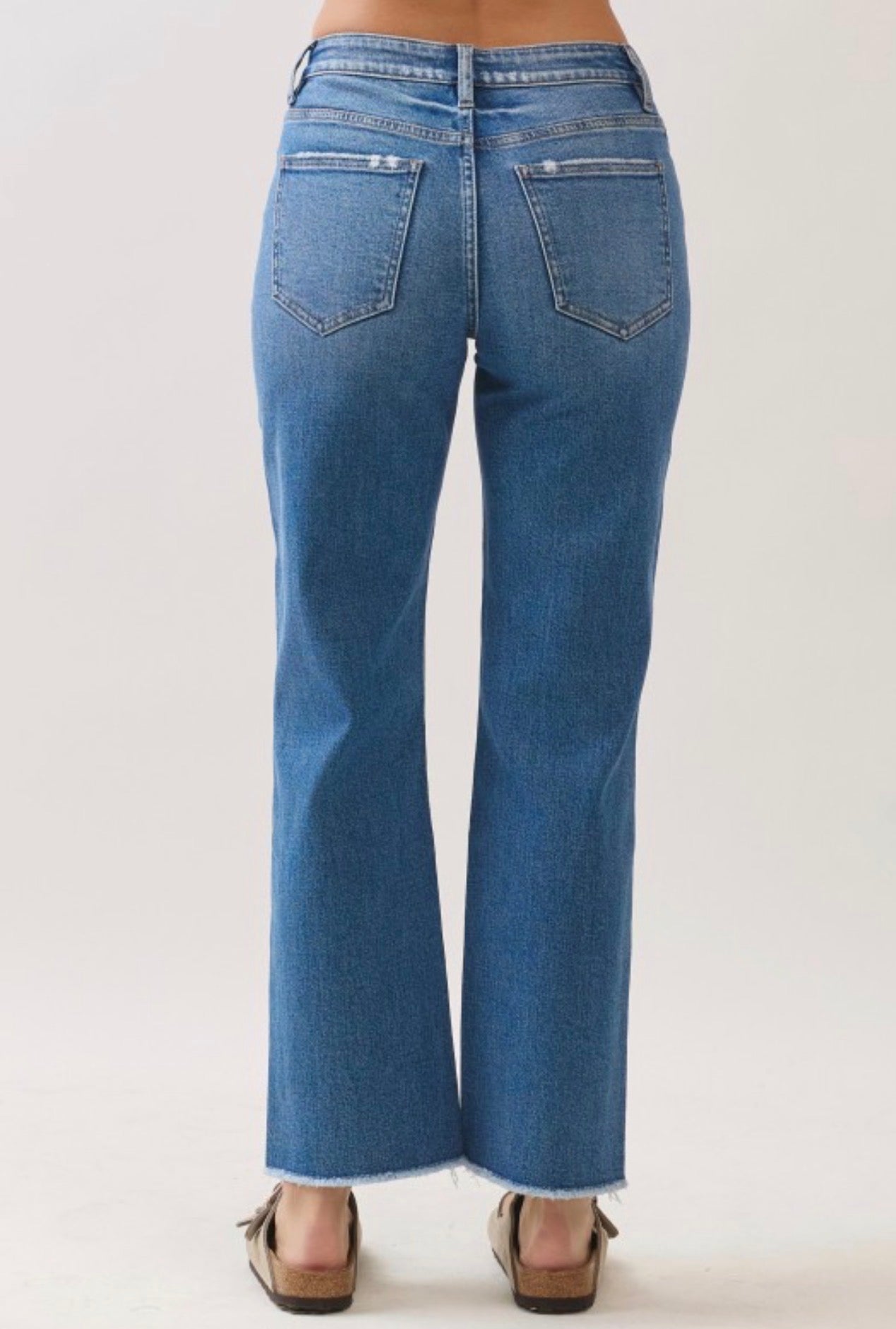 DENIM DAY STRAIGHT JEANS