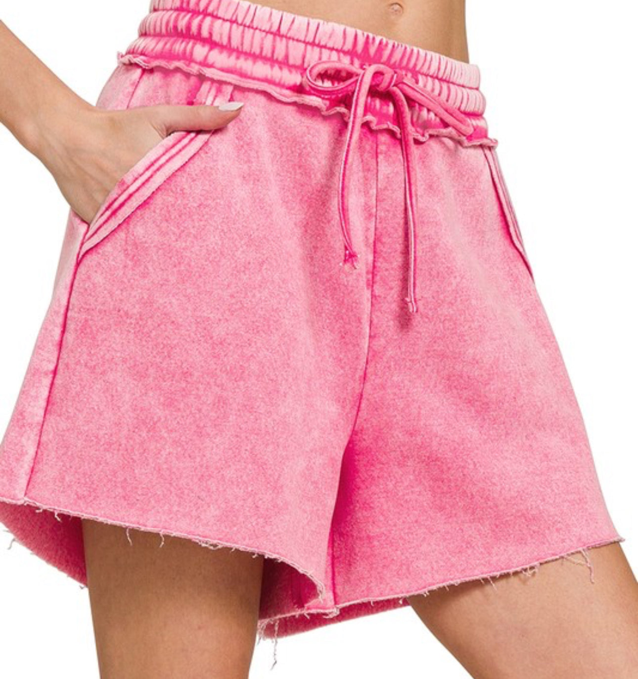 ON THE MOVE SHORTS