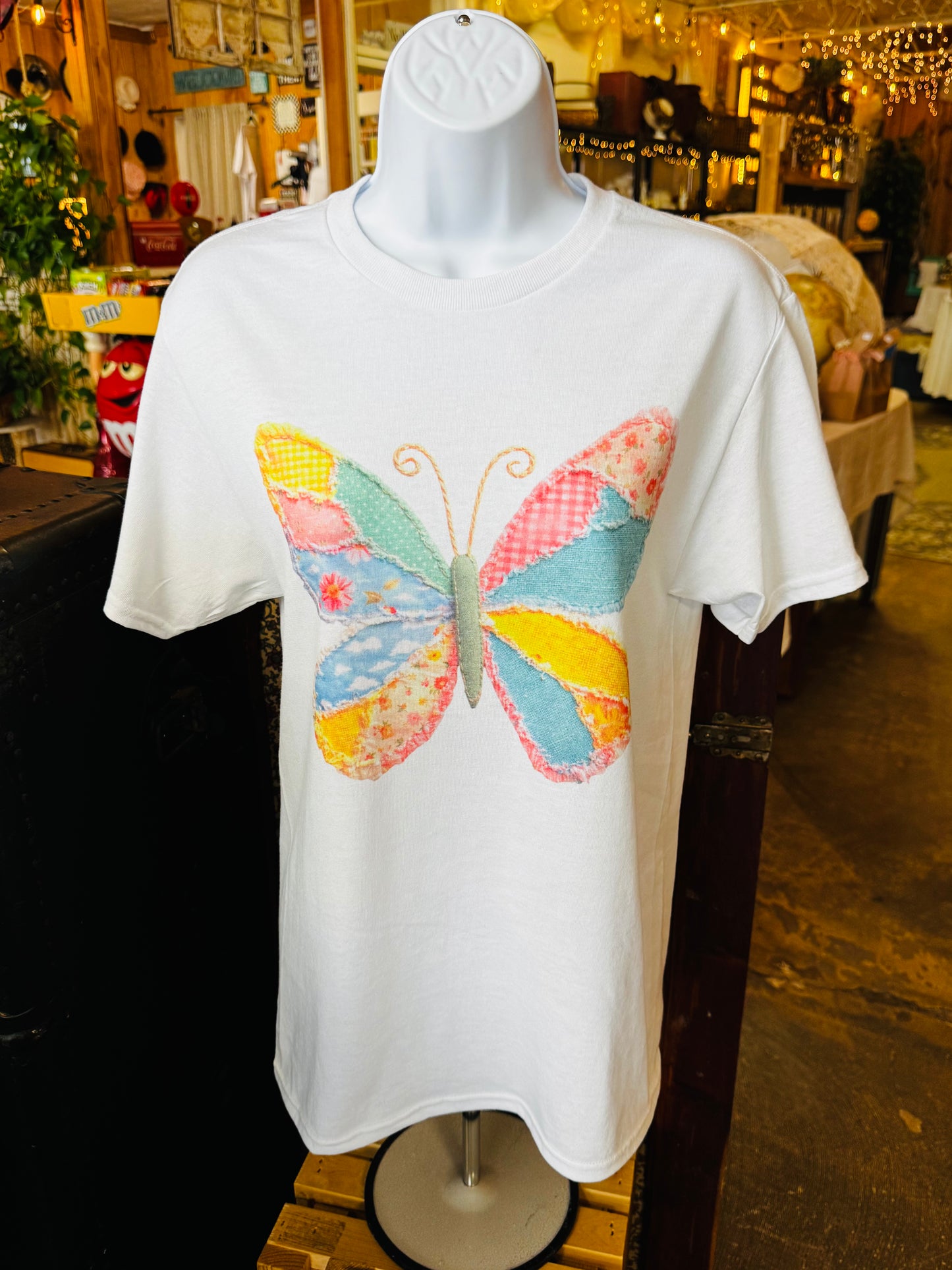 BUTTERFLY PATCHWORK GRAPHIC TEE