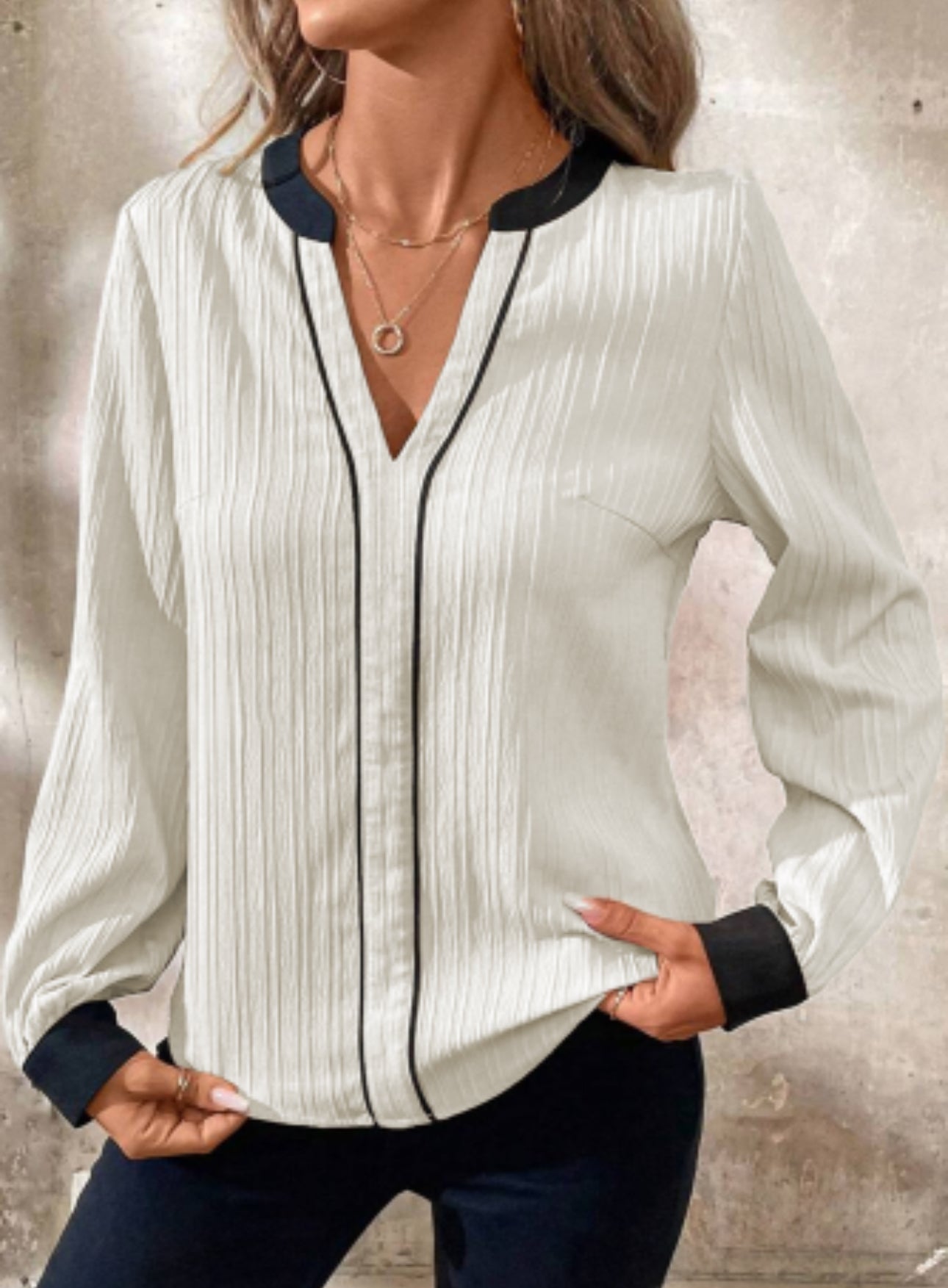 HAND IN HAND BLOUSE