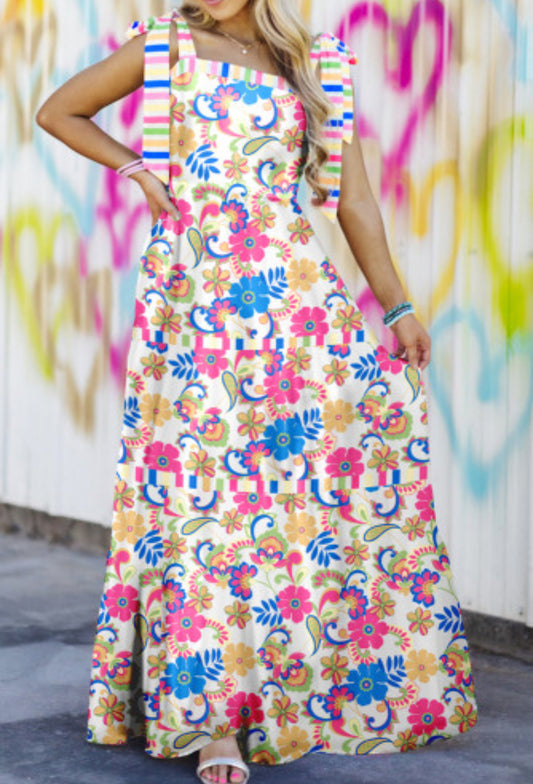 MID SUMMER NIGHT DREAM MAXI DRESS