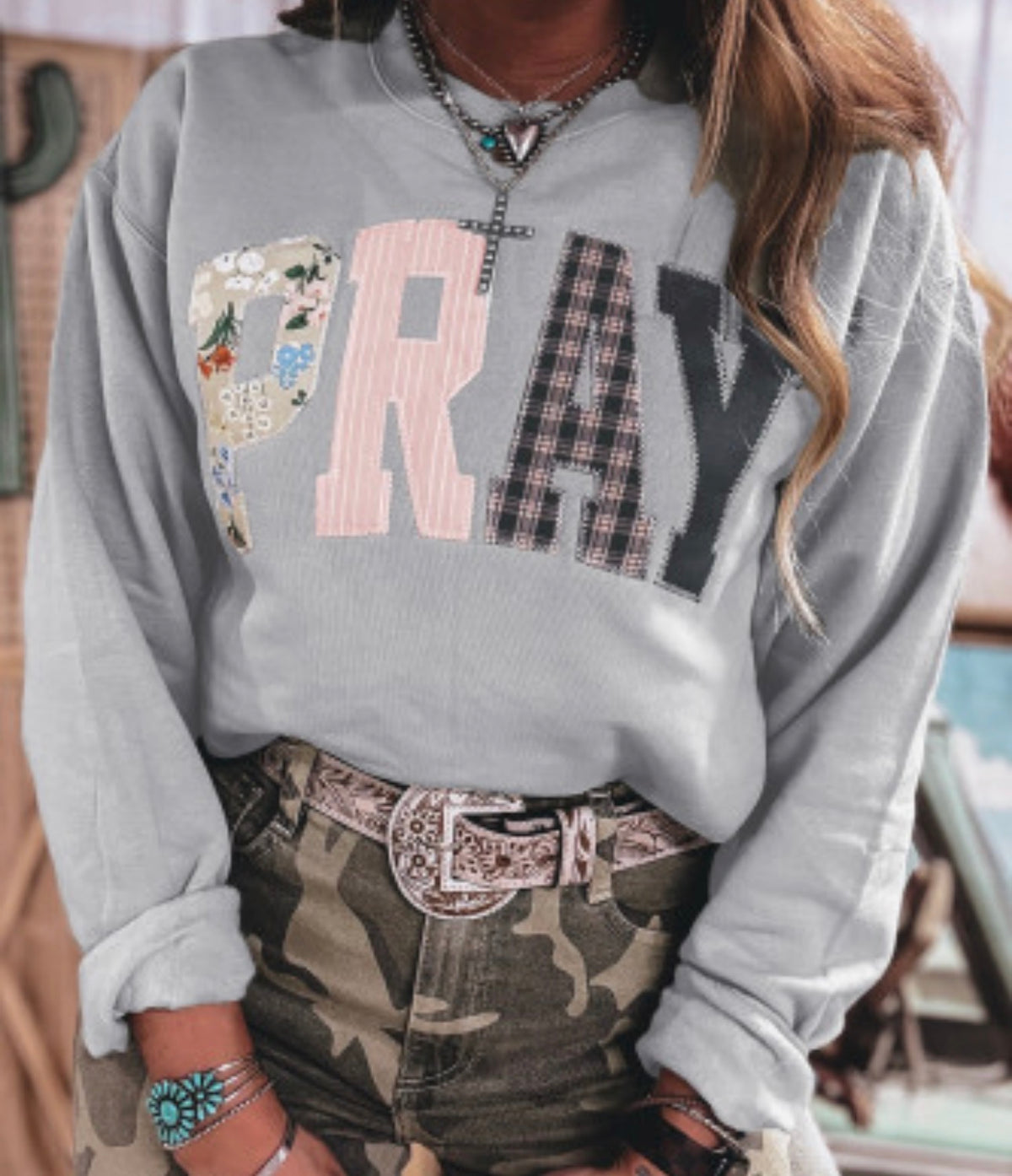 JUST PRAY SWEATSHIRT