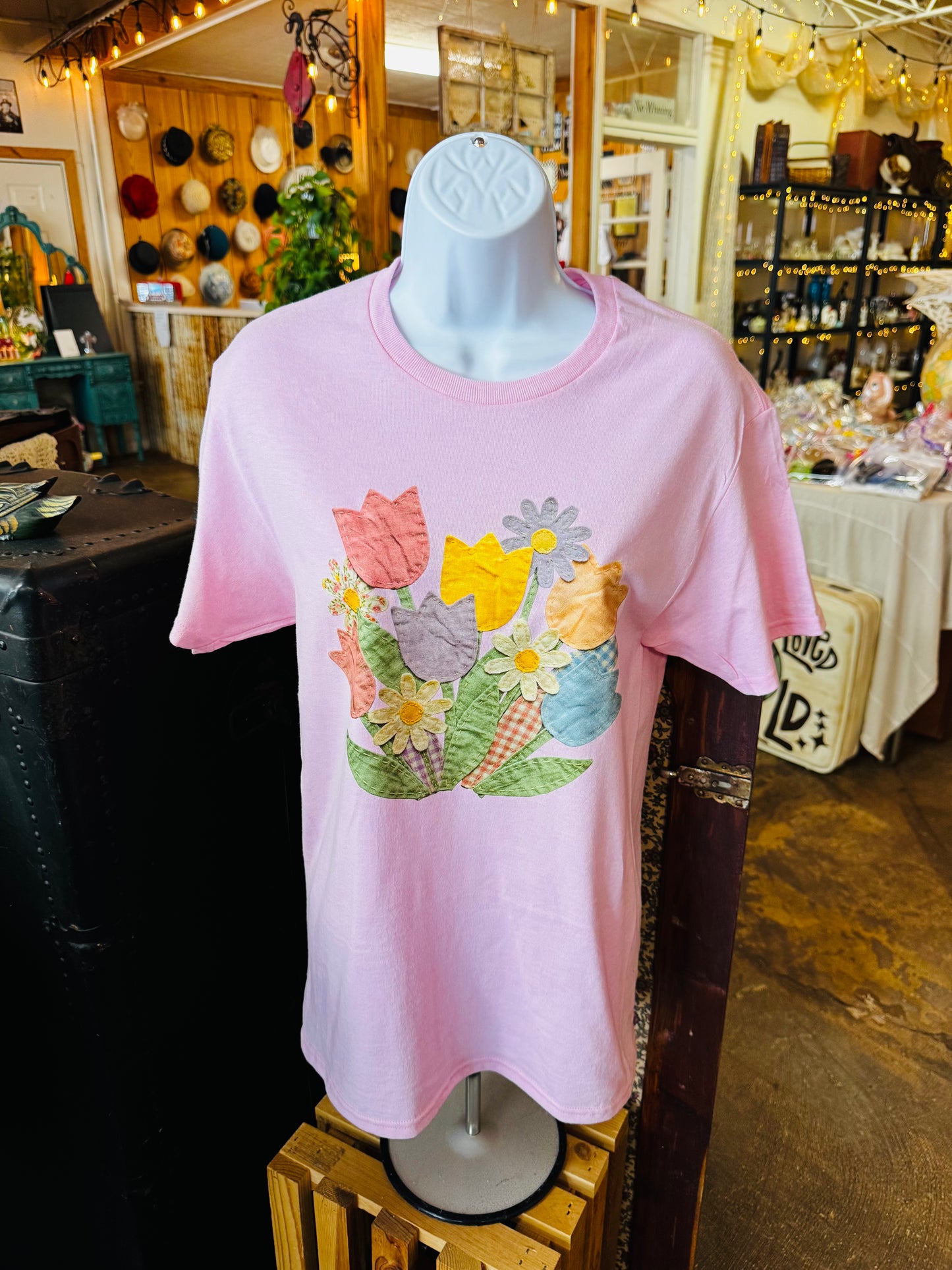 SPRING FLOWERS PATCHWORK TEE