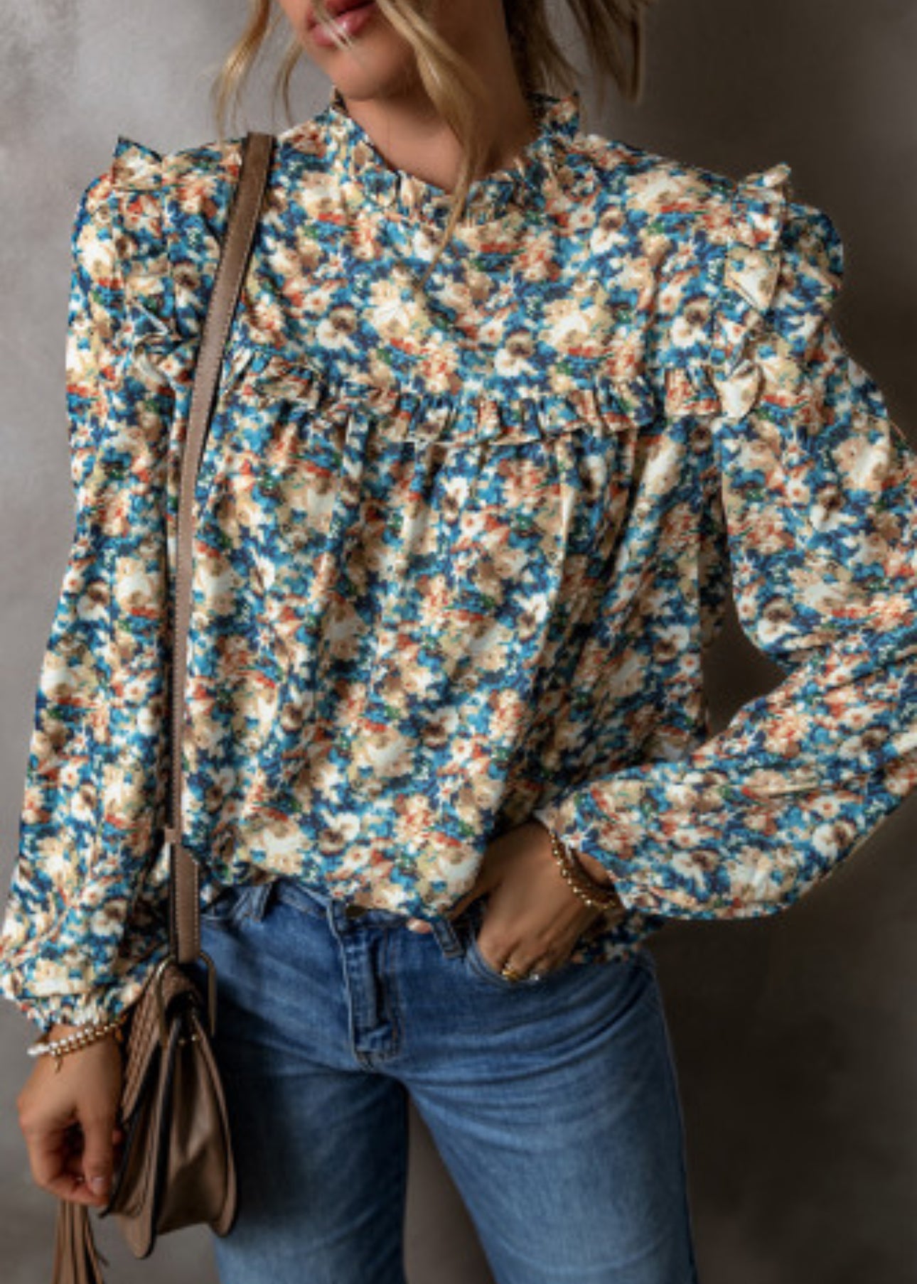 GIRL LIKE ME FLORAL BLOUSE