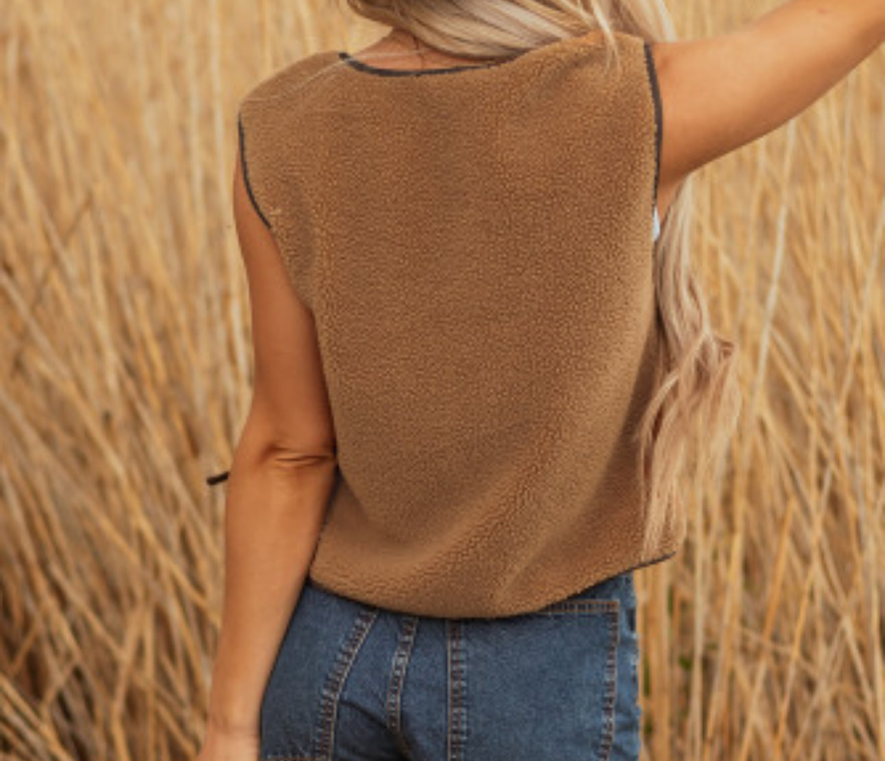 WHISPERING PINE SHERPA VEST