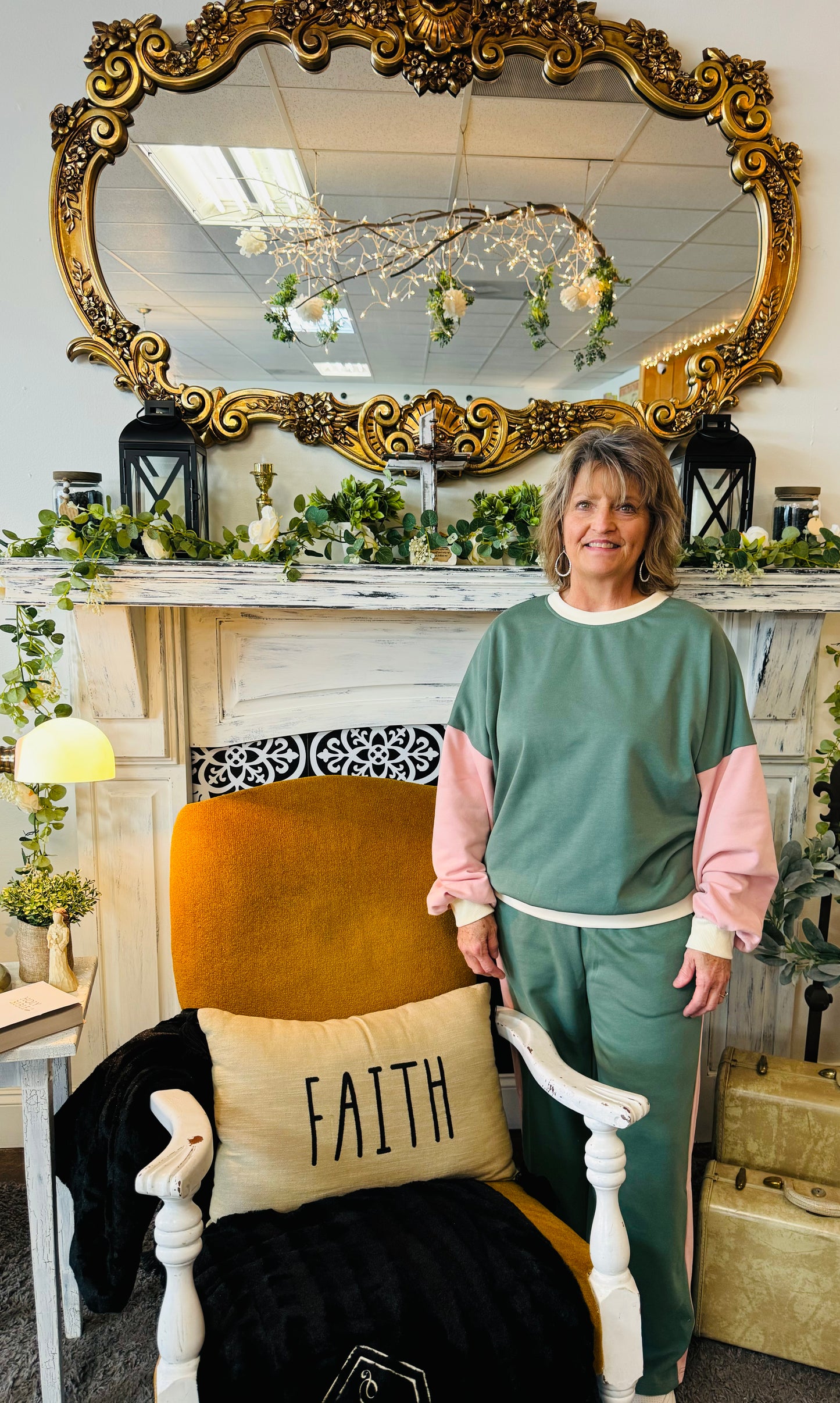 EASILY DISTRACTED PANT SET