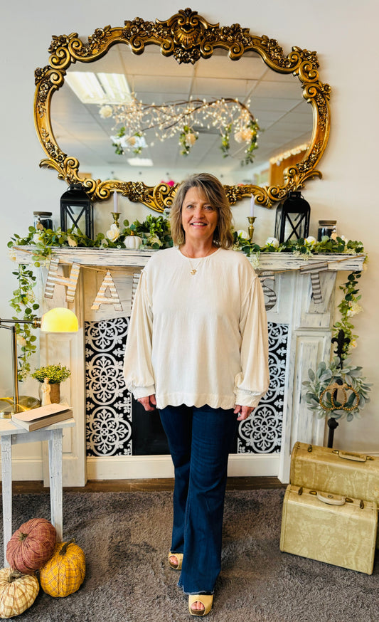 KAYCE OATMEAL SCALLOP BLOUSE