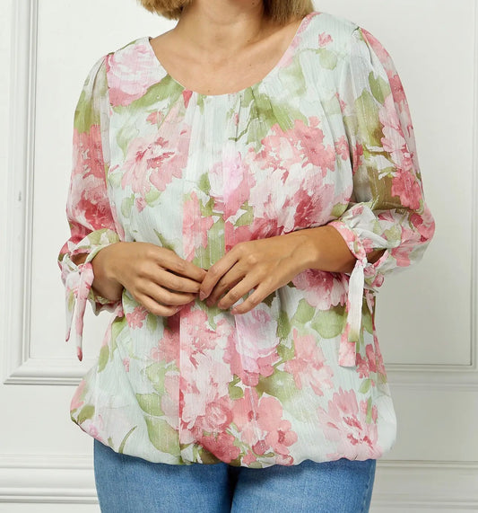 CURVY BRETTA FLORAL BLOUSE
