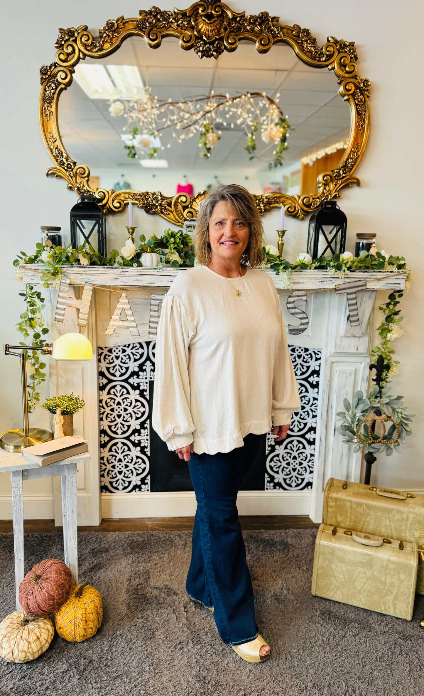 KAYCE OATMEAL SCALLOP BLOUSE