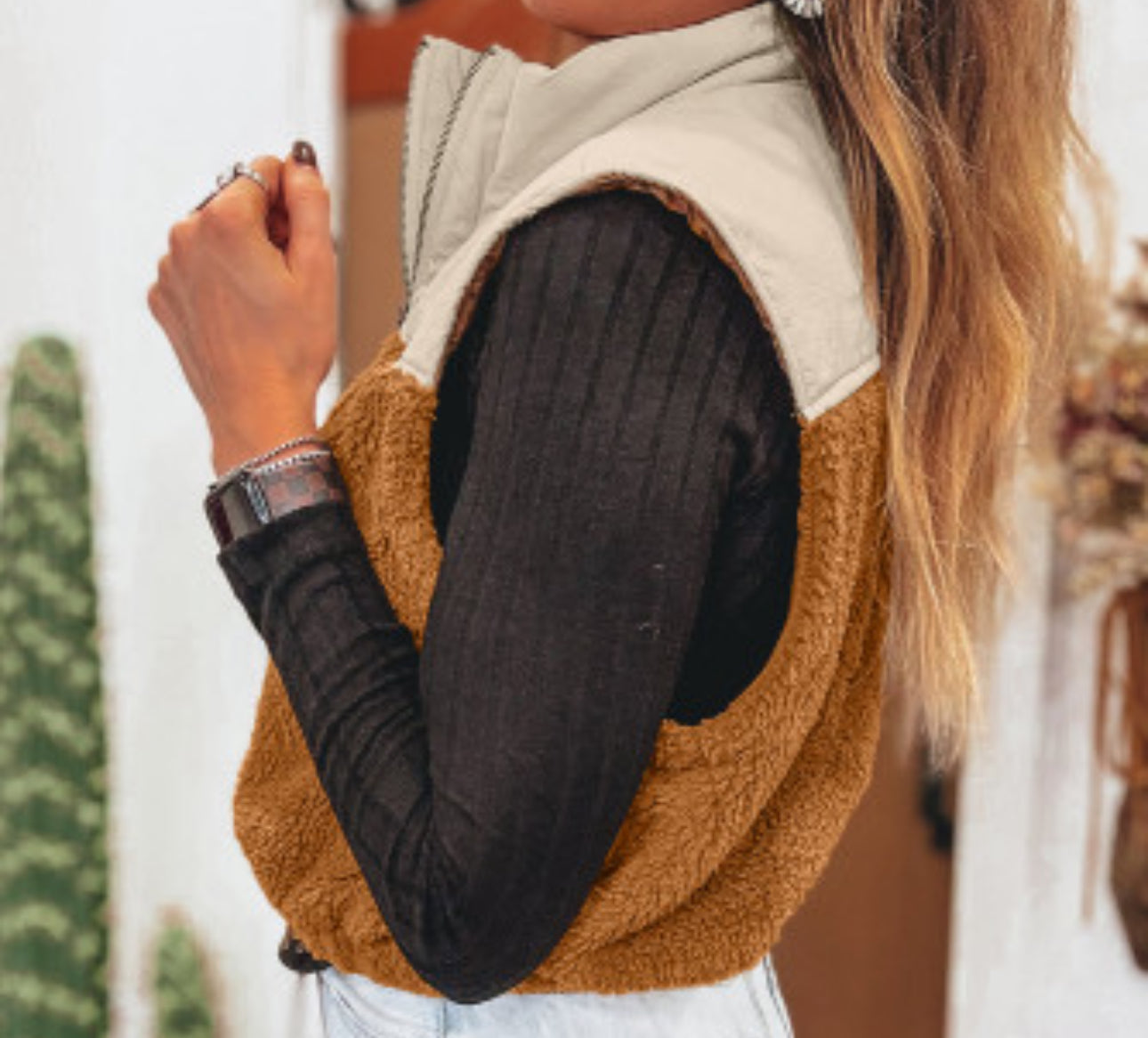 WINTER WALK BROWN VEST